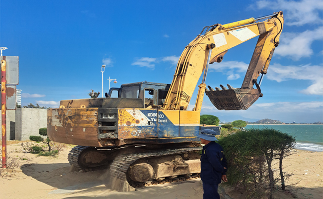 Ưu điểm vượt trội của xe tải gắn cẩu tự hành không phải ai cũng biết